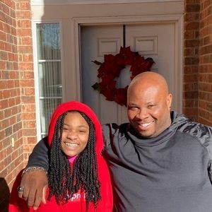 Meet your Posher, Dedric